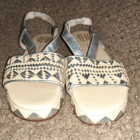 HOUSE OF HARLOW 1960-Woven Pattern Leather Wedge-Beige/Silver-Sz 36-NWT - Picture 3 of 7
